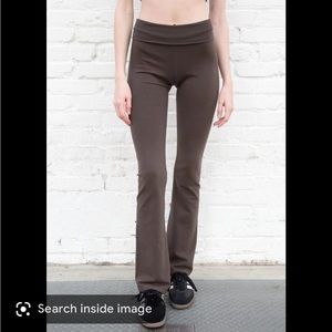 Never worn brown brandy yoga pants